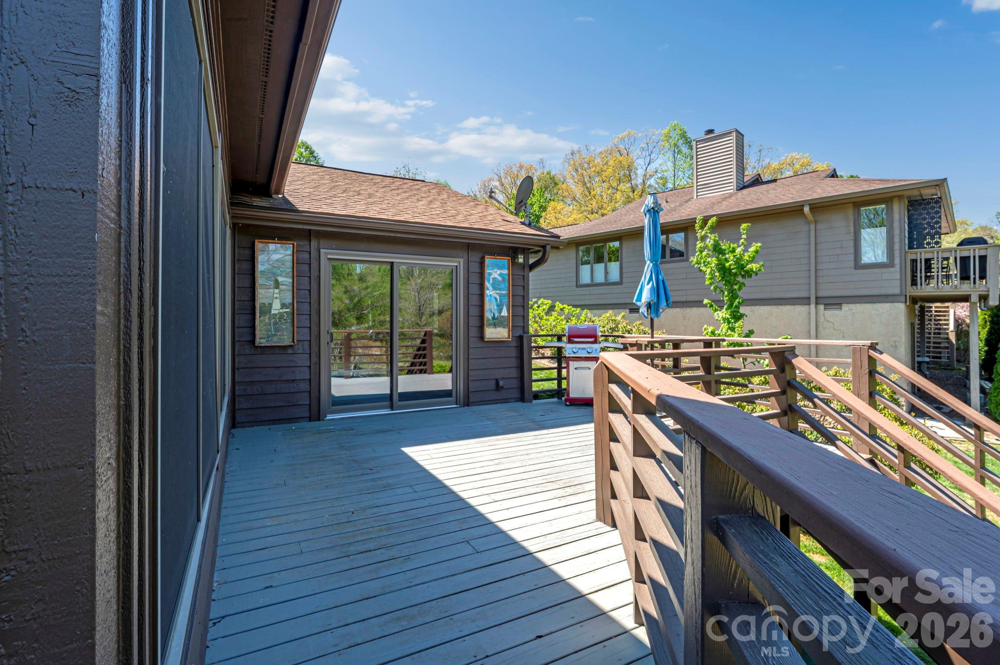 3104 Cove Loop Road Hendersonville, NC 28739 - Photo 9 of 38