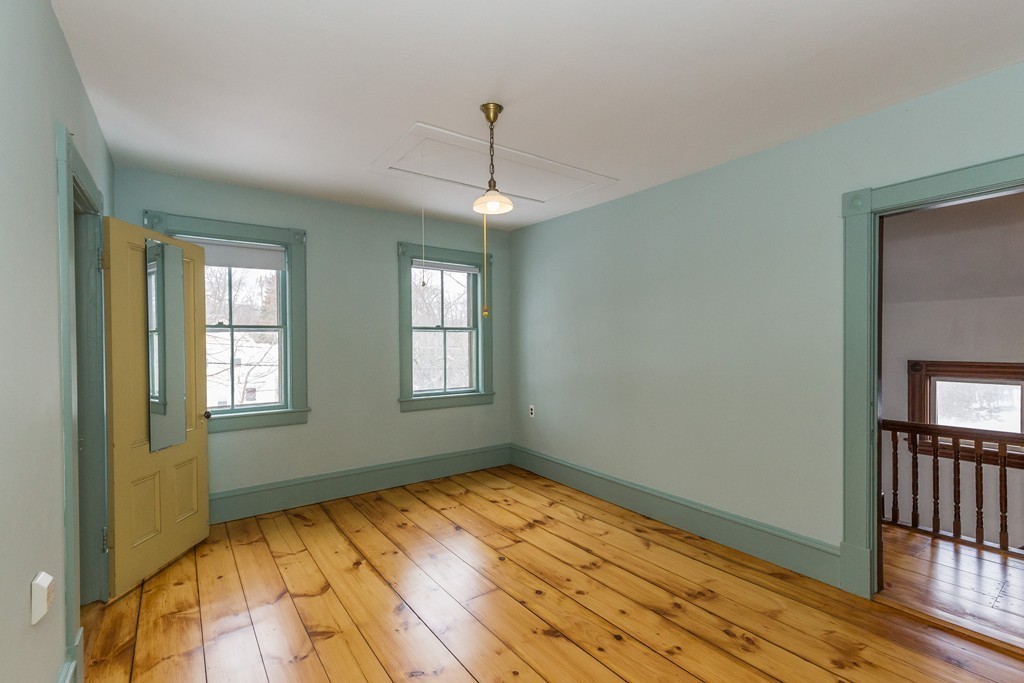10 Chamberlain Road Westford, MA 01886 - Photo 12 of 22 Gallery Image 12