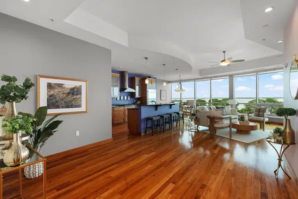 $1,030,000 | 350 South Hamilton Street, Unit 402, Madison, WI 53703