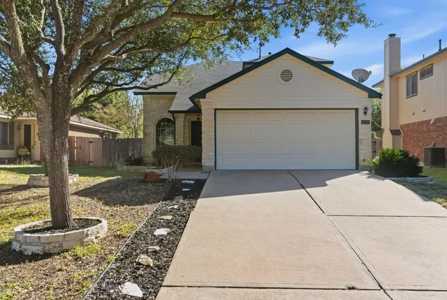 $327,900 | 1437 Thibodeaux Drive, Round Rock, TX 78664