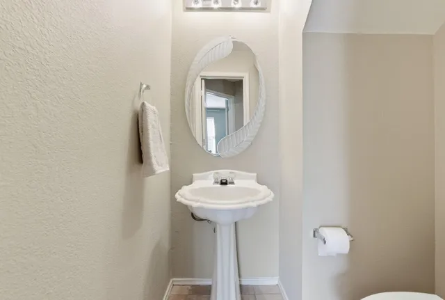 $327,900 | 1437 Thibodeaux Drive, Round Rock, TX 78664