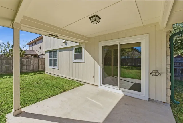 $327,900 | 1437 Thibodeaux Drive, Round Rock, TX 78664