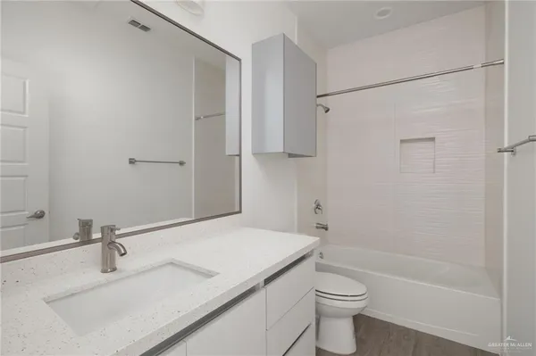 $489,000 | 308 West Campeche Avenue, Mission, TX 78573