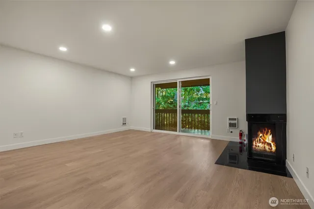 $339,950 | 7501 Ruby Drive Southwest, Unit I206, Lakewood, WA 98498