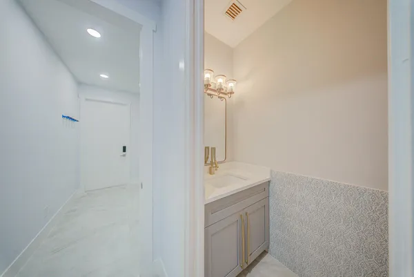 $1,350,000 | 11165 Tangerine Boulevard, West Palm Beach, FL 33412