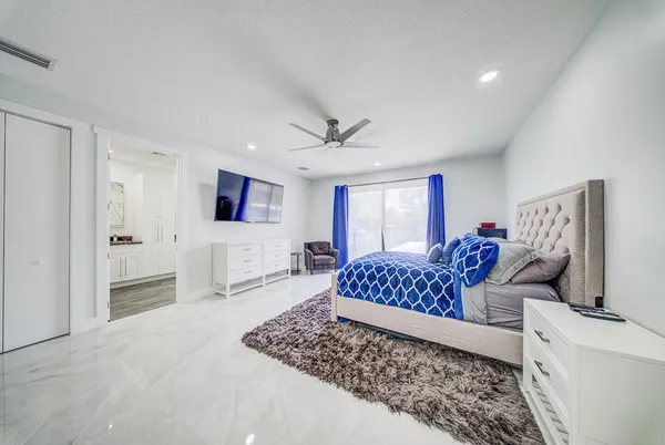 $1,350,000 | 11165 Tangerine Boulevard, West Palm Beach, FL 33412