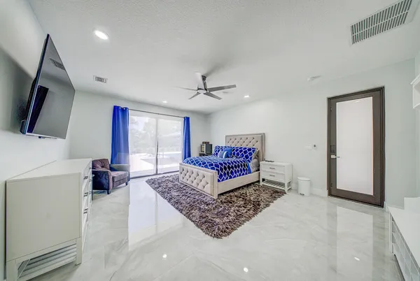 $1,350,000 | 11165 Tangerine Boulevard, West Palm Beach, FL 33412
