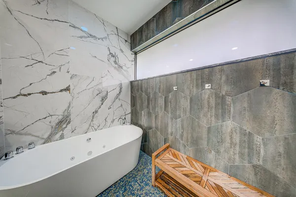 $1,350,000 | 11165 Tangerine Boulevard, West Palm Beach, FL 33412