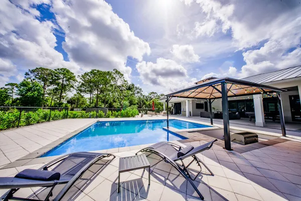 $1,350,000 | 11165 Tangerine Boulevard, West Palm Beach, FL 33412