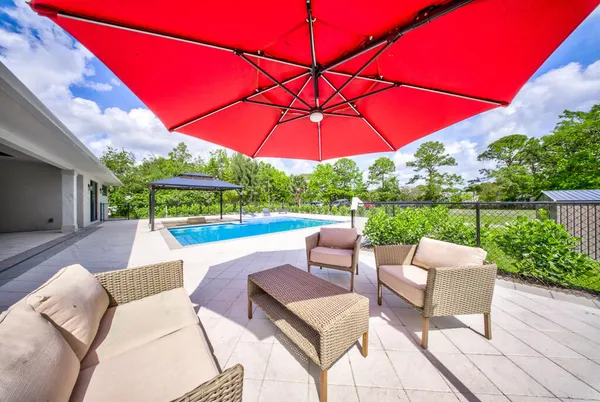 $1,350,000 | 11165 Tangerine Boulevard, West Palm Beach, FL 33412