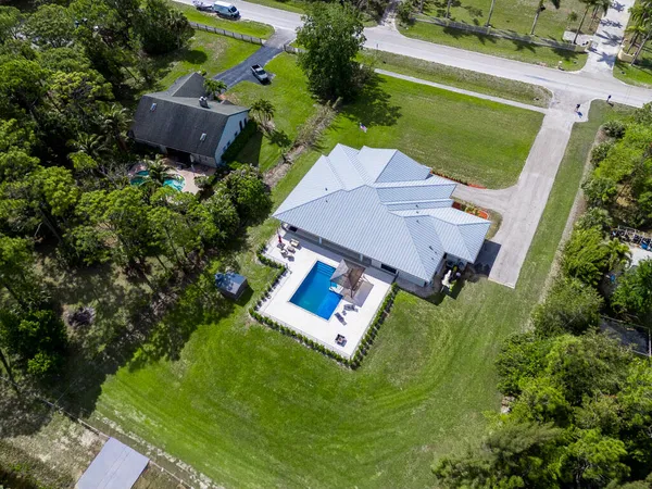 $1,350,000 | 11165 Tangerine Boulevard, West Palm Beach, FL 33412