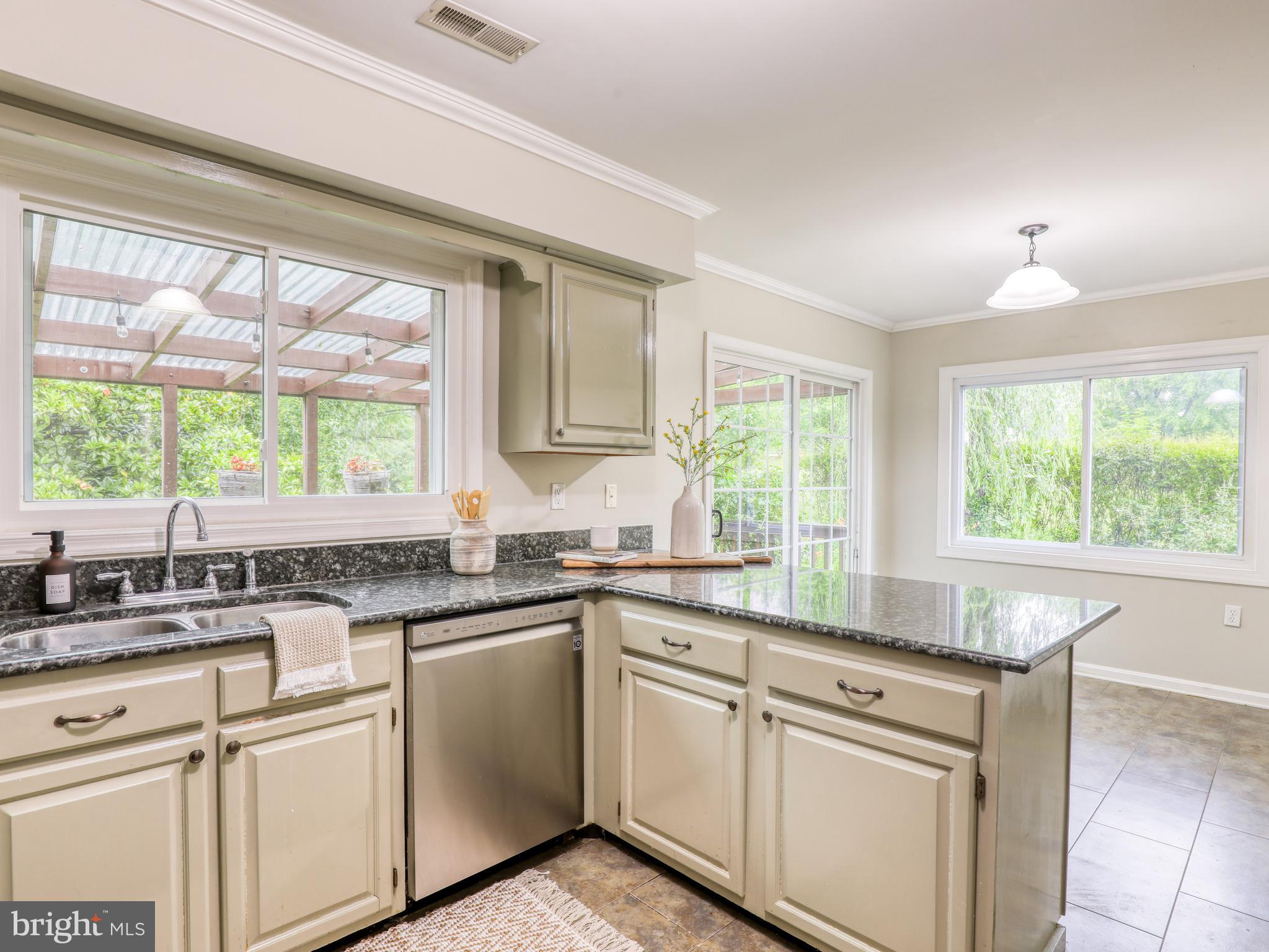 39 Prides Crossing Shenandoah Junction, WV 25442 - Photo 24 of 53