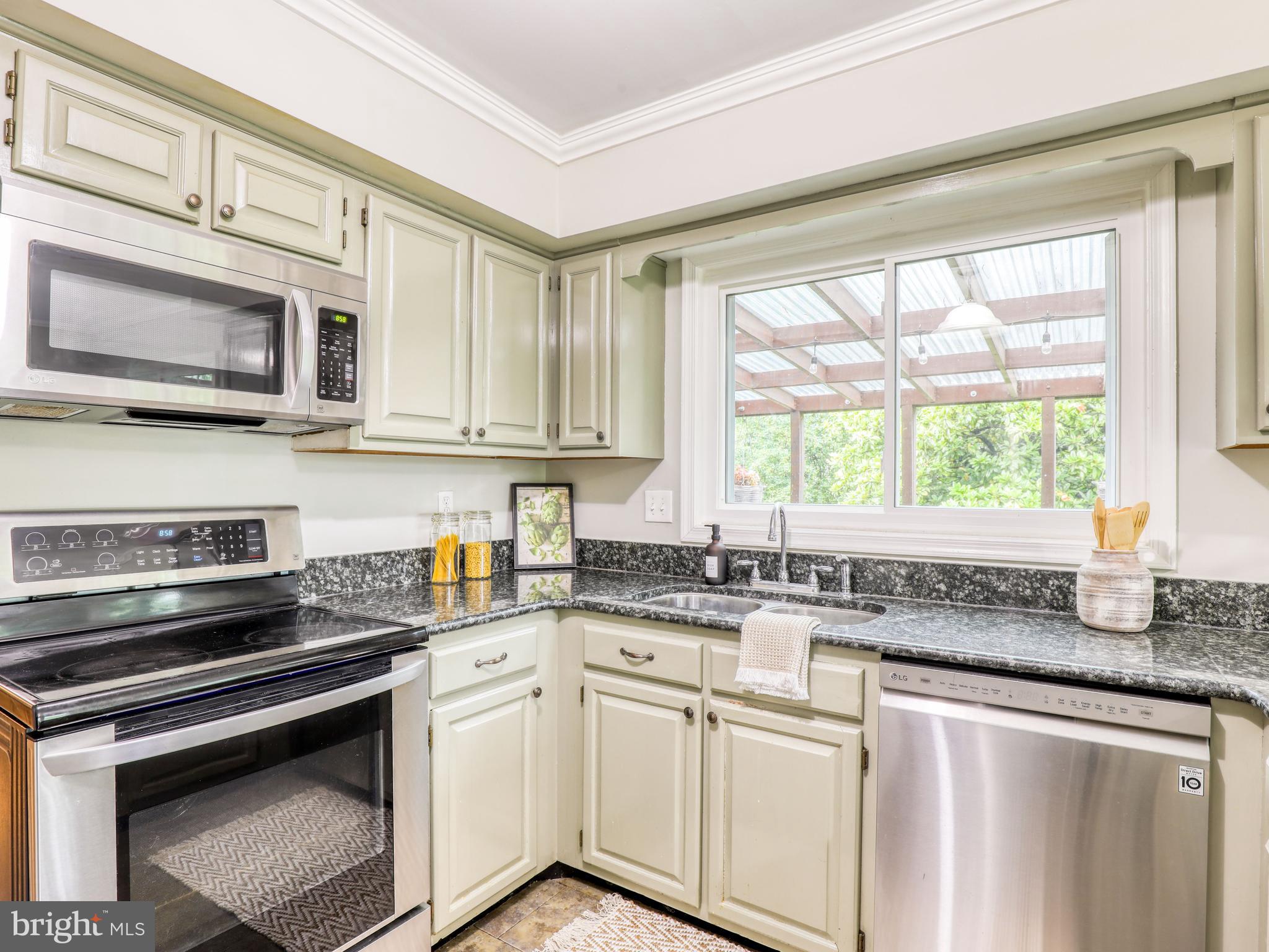 39 Prides Crossing Shenandoah Junction, WV 25442 - Photo 25 of 53