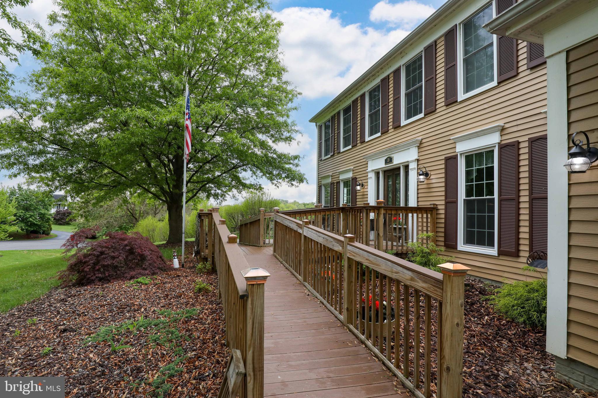 39 Prides Crossing Shenandoah Junction, WV 25442 - Photo 7 of 53