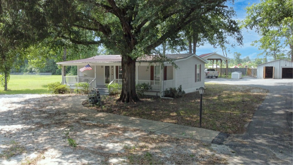 71 Owens Road Fort Mitchell, AL 36856 - Photo 10 of 41