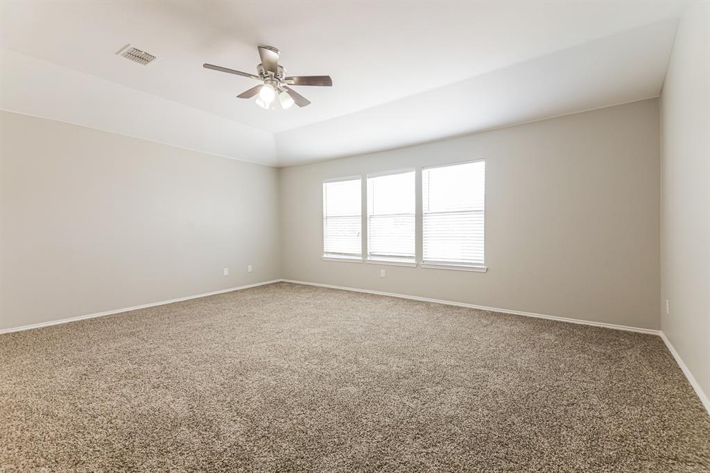 1412 Pine Ridge Road Roanoke, TX 76262 - Photo 9 of 18