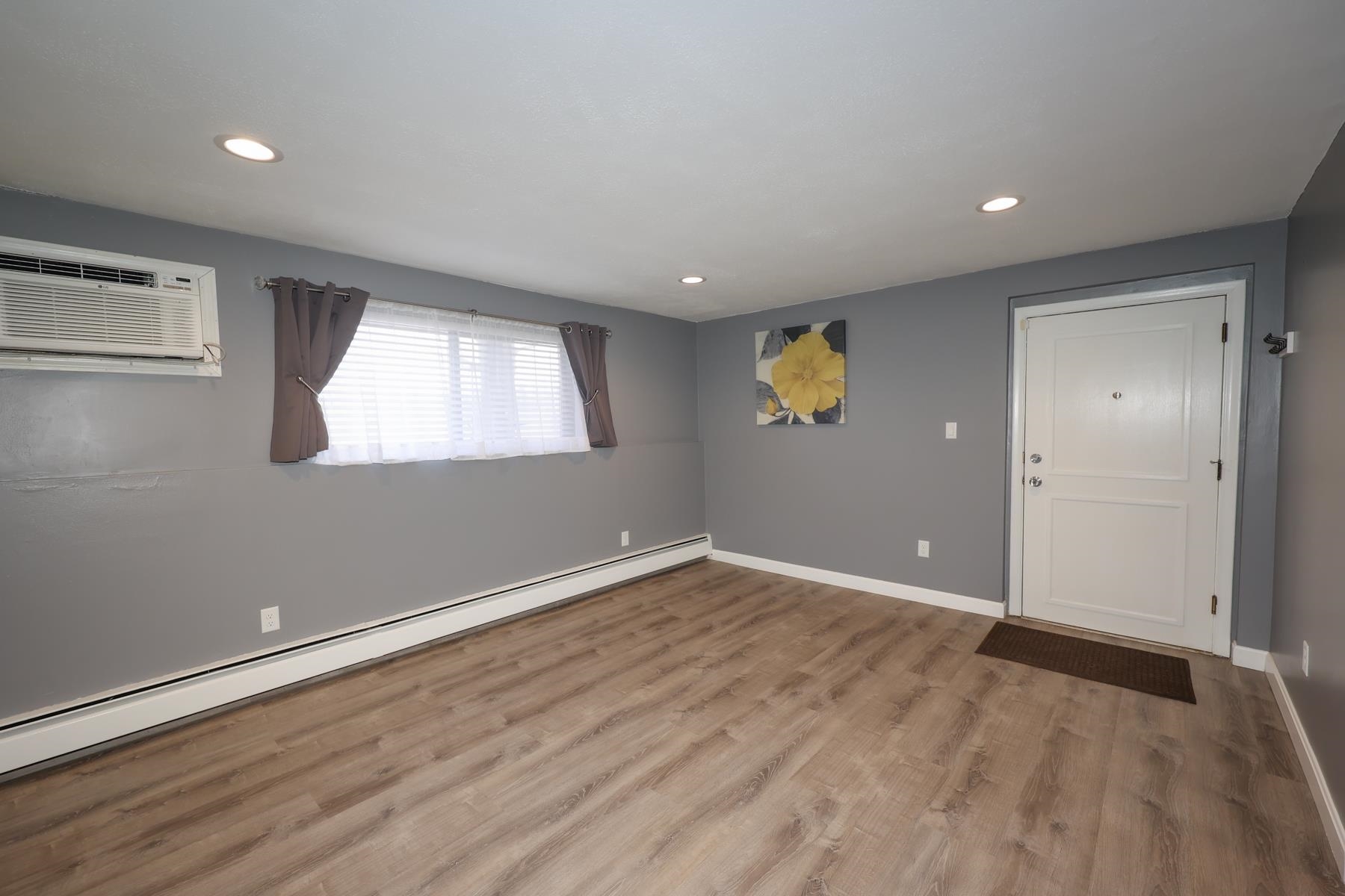 9 Tiffany Road, Unit 3 Salem, NH 03079 - Photo 13 of 23 Gallery Image 13