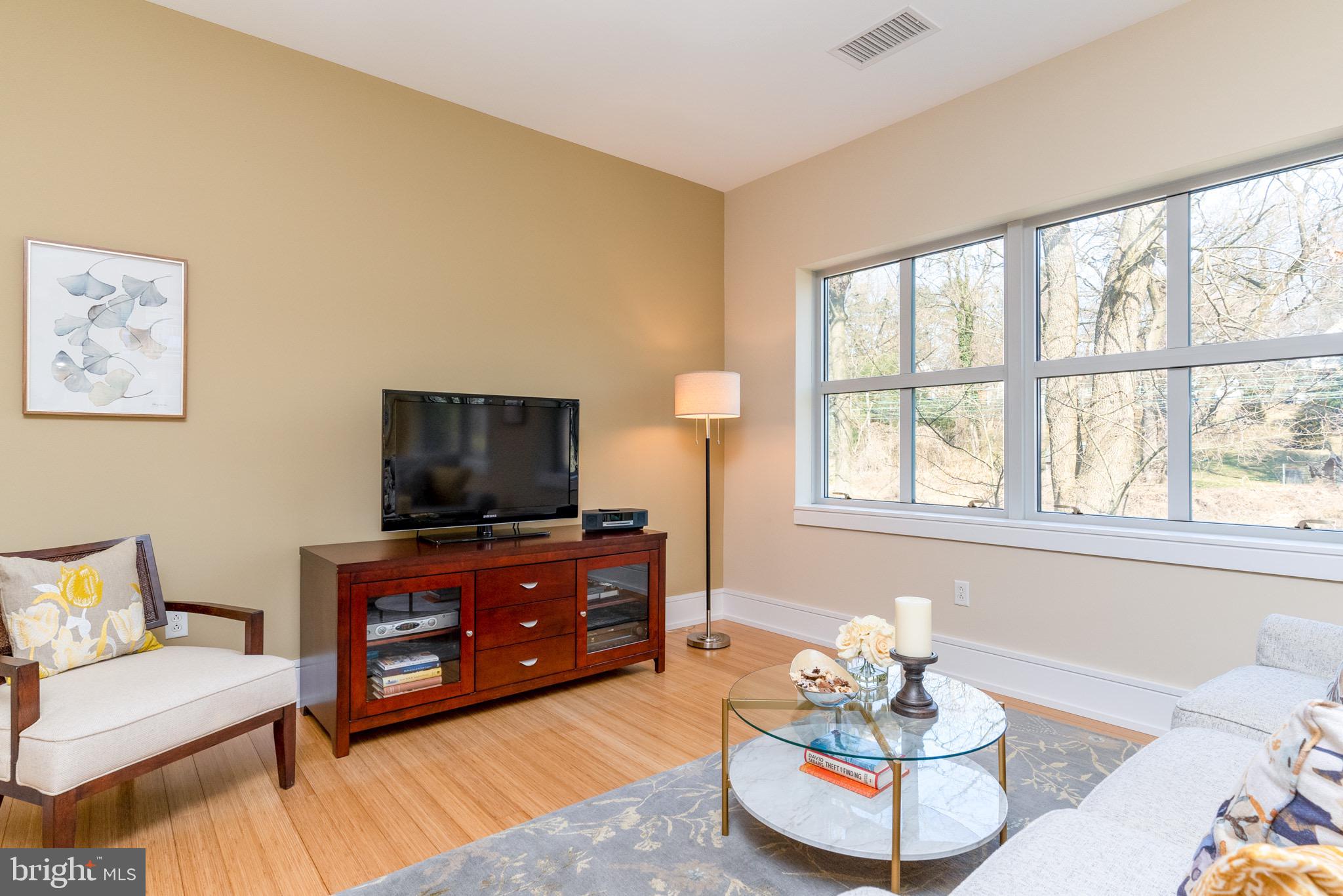 226 Iron Works Way Wayne, PA 19087 - Photo 8 of 30 Living Area