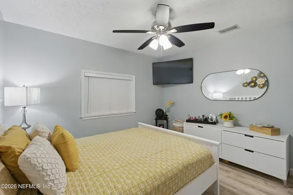$650,000 | 6878 Lenox Avenue, Jacksonville, FL 32205