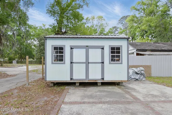 $650,000 | 6878 Lenox Avenue, Jacksonville, FL 32205