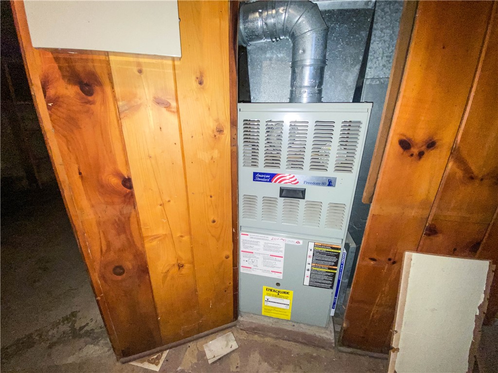 580 Hague Street Rochester, NY 14606 - Photo 13 of 14