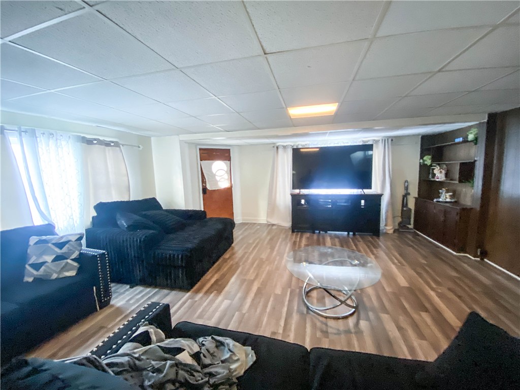 580 Hague Street Rochester, NY 14606 - Photo 3 of 14