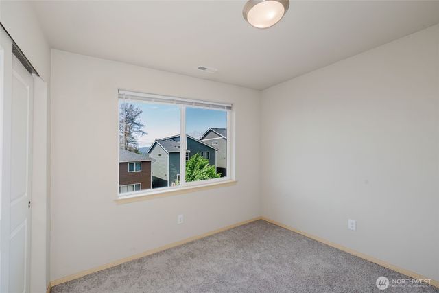 $440,000 | 2450 Zeeden Way, Bremerton, WA 98310