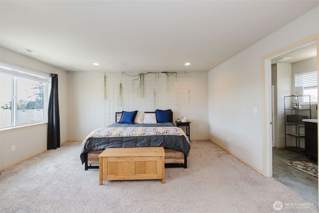 $440,000 | 2450 Zeeden Way, Bremerton, WA 98310