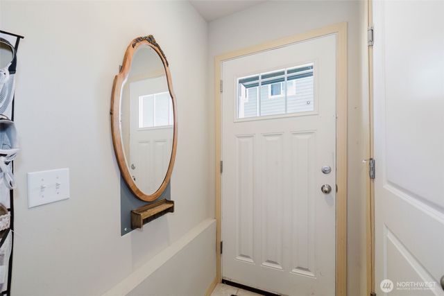 $440,000 | 2450 Zeeden Way, Bremerton, WA 98310