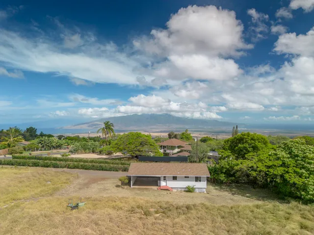 $925,000 | 1298 Naalae Road, Unit B, Kula, HI 96790