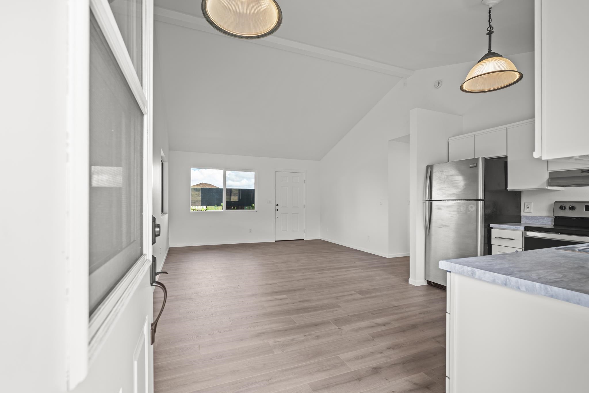 1298 Naalae Road, Unit B Kula, HI 96790 - Photo 3 of 33