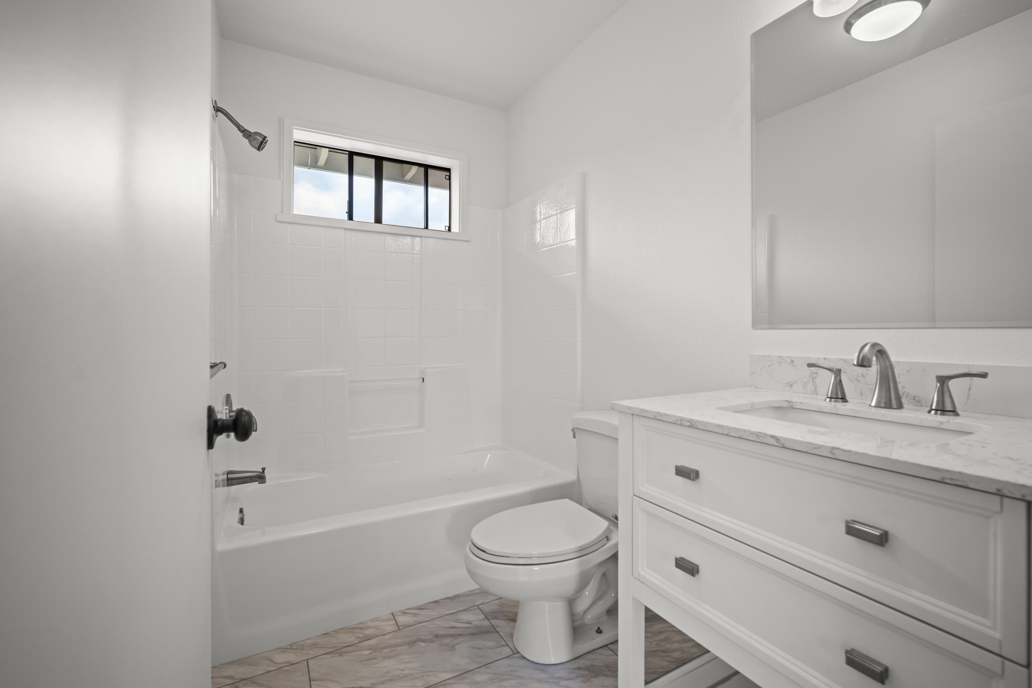 1298 Naalae Road, Unit B Kula, HI 96790 - Photo 5 of 33