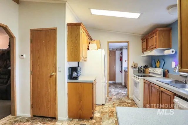 $377,999 | 815 Eaton Road, Weiser, ID 83672