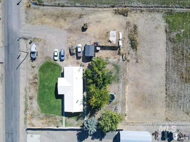 $379,999 | 815 Eaton Road, Weiser, ID 83672