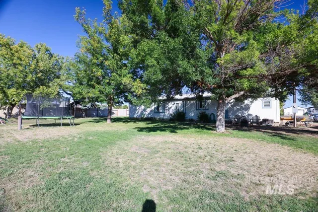 $377,999 | 815 Eaton Road, Weiser, ID 83672