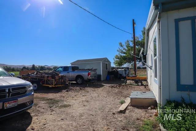 $377,999 | 815 Eaton Road, Weiser, ID 83672