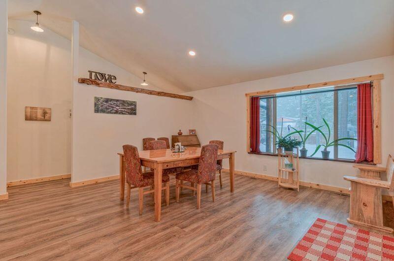17164 Laguna Road Bend, OR 97707 - Photo 14 of 43 DUFZPNpw