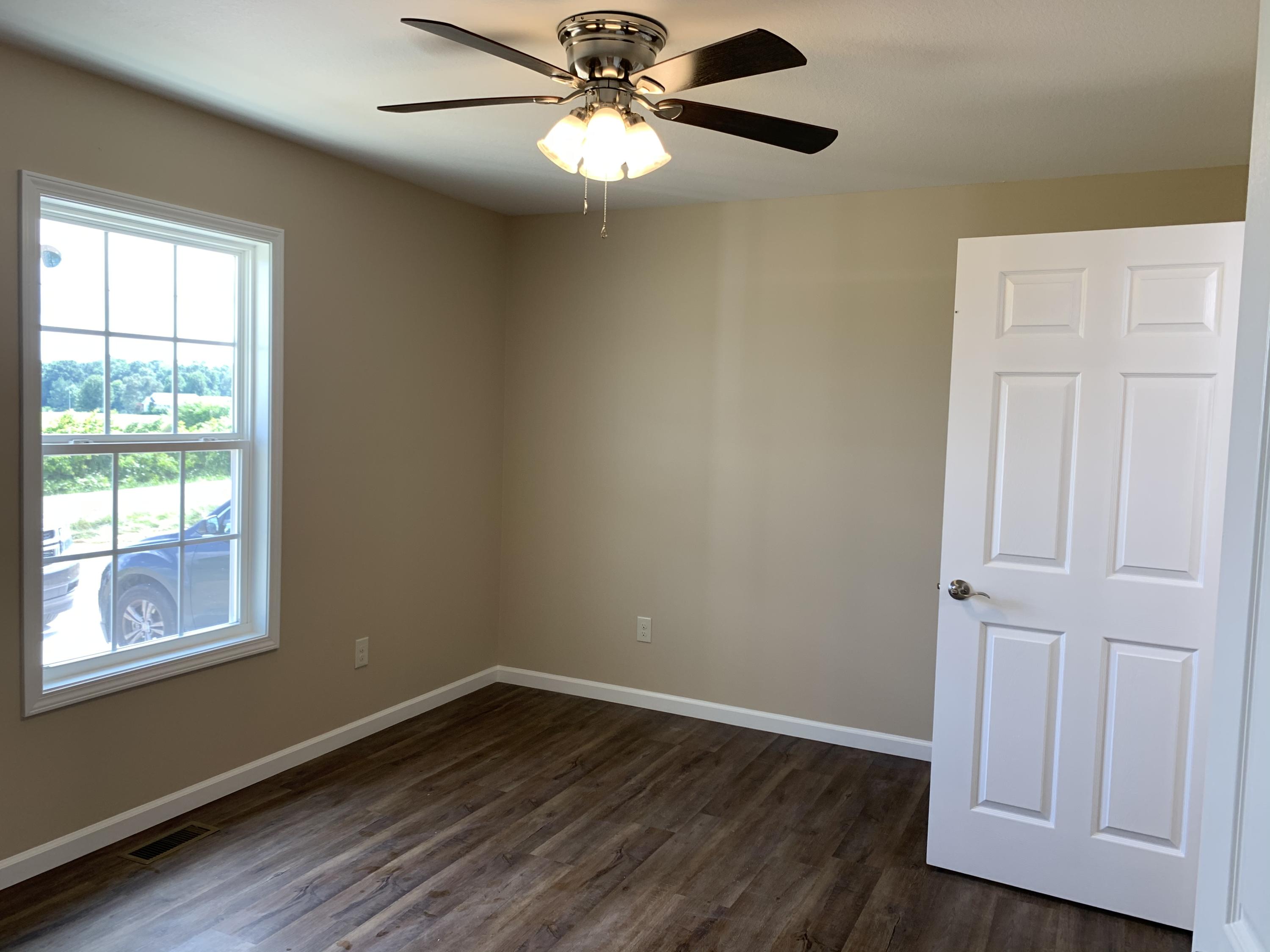 416 Old Elmore Road Crossville, TN 38571 - Photo 10 of 19 IMG_6732
