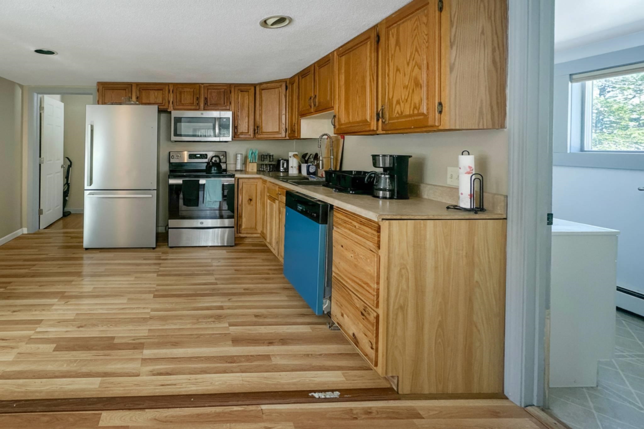 49 Red Sleigh Road Campton, NH 03223 - Photo 11 of 31