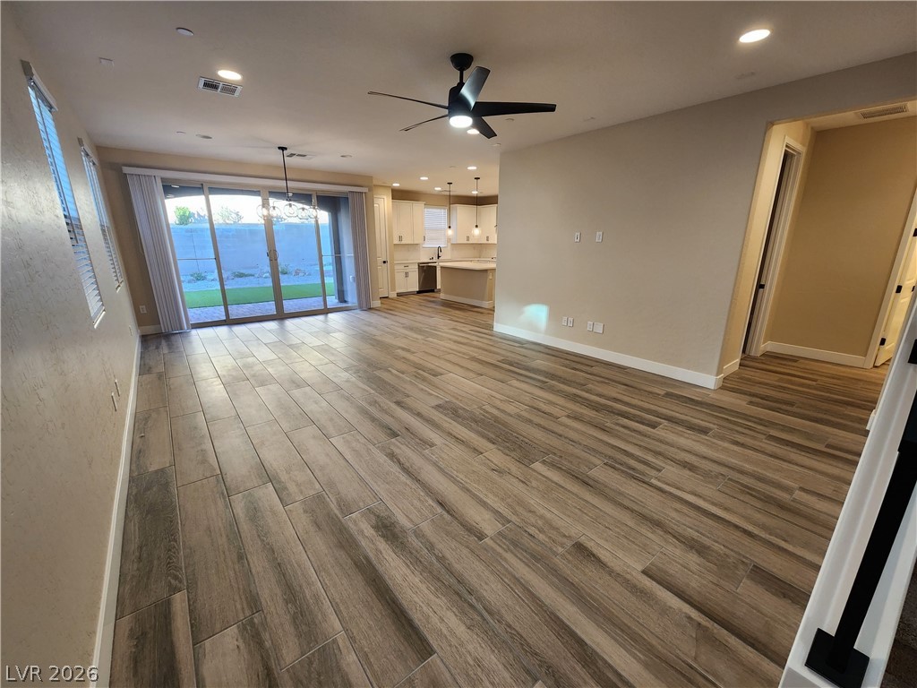 2209 Fish Hawk Street Las Vegas, NV 89138 - Photo 7 of 39