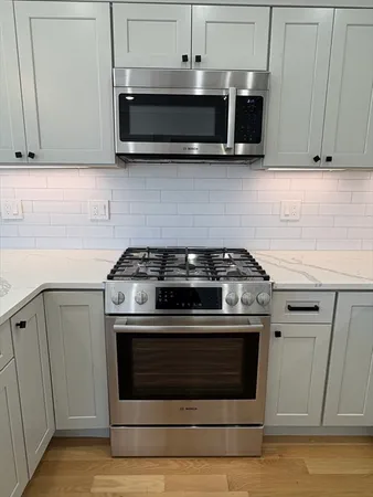 $4,200 | 76 Turner Street, Unit 3, Boston, MA 02135