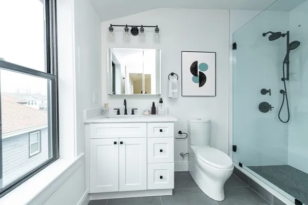 $4,200 | 76 Turner Street, Unit 3, Boston, MA 02135