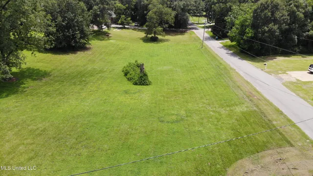 $50,000 | West College Avenue, Wiggins, MS 39577