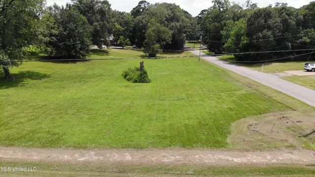 $50,000 | West College Avenue, Wiggins, MS 39577