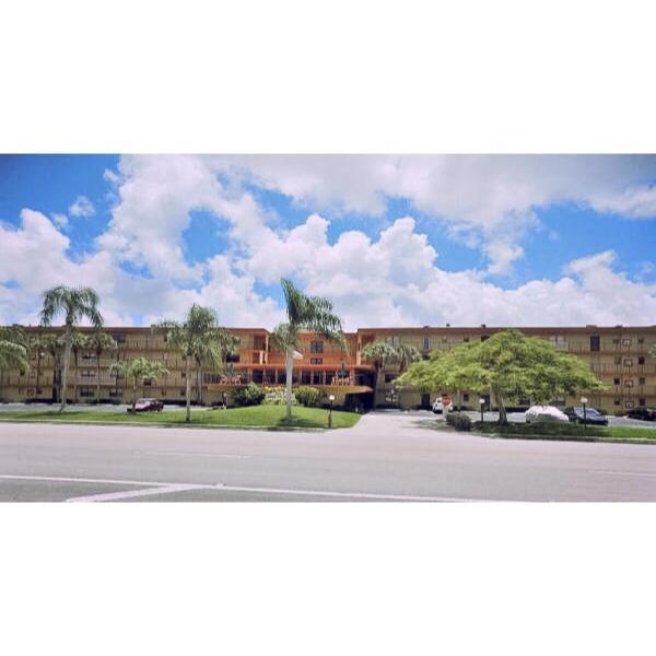 9355 Southwest 8th Street, Unit 422 Boca Raton, FL 33428 - Photo 9 of 10 B