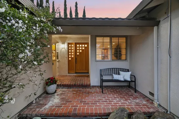 $2,898,000 | 5492 Castle Glen Avenue, San Jose, CA 95129