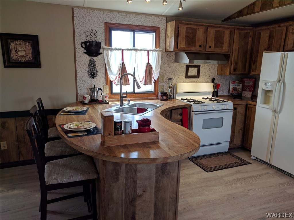 725 South Davis Road Golden Valley, AZ 86413 - Photo 8 of 29 Gallery Image 8