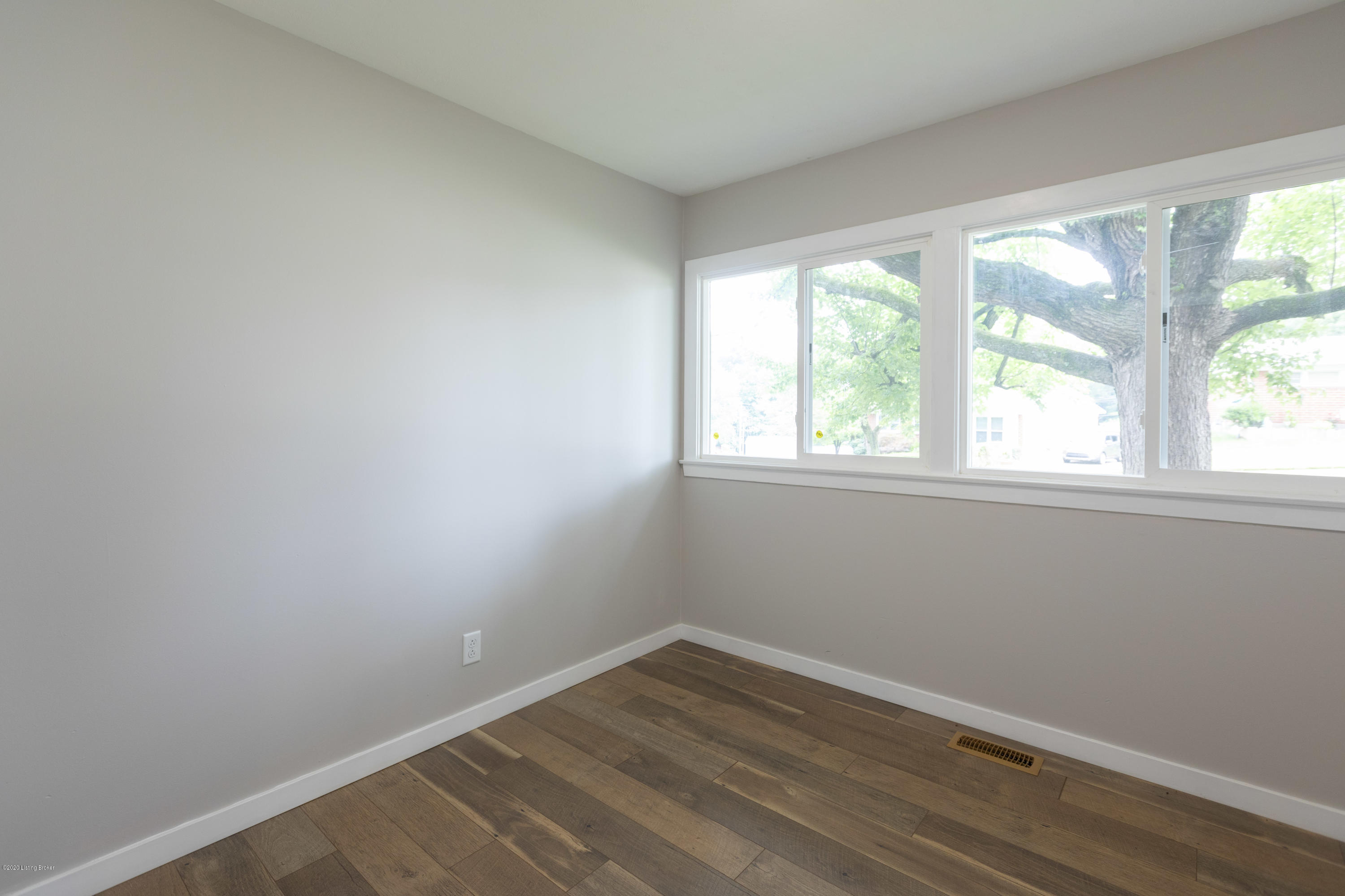 650 Edith Road Louisville, KY 40206 - Photo 20 of 28 072320-miller-650-edith-40206-20