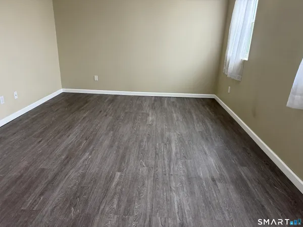 $2,400 | 57 Hollis Drive, Unit 57, Meriden, CT 06451