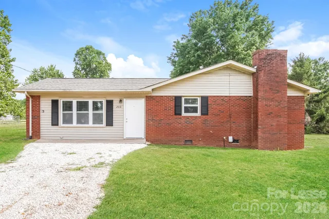 $1,750 | 200 Shepherd Road, Mooresville, NC 28115